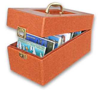 Malettes en simili-cuir pour cartes postales